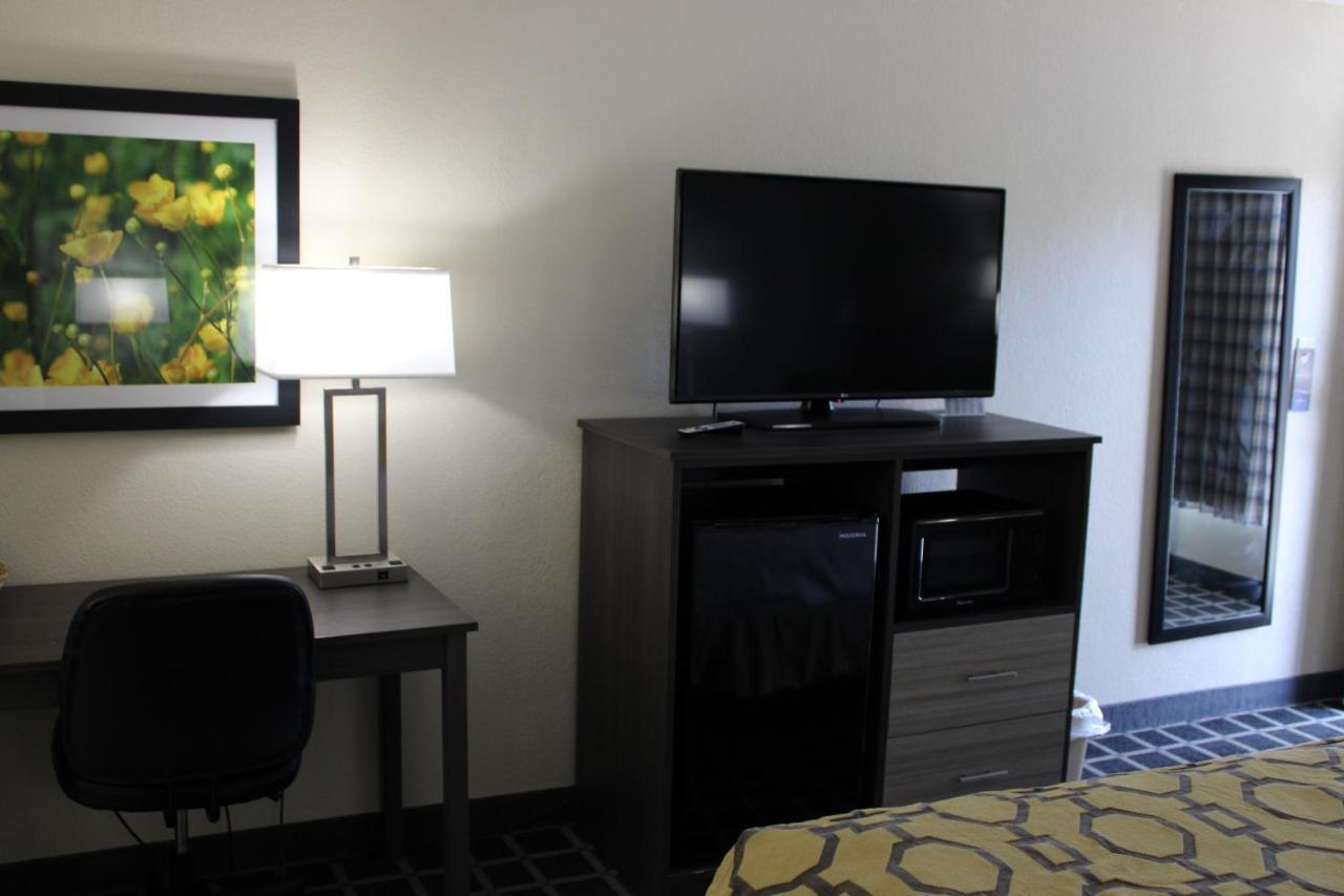 Super 8 By Wyndham Morganton Otel Dış mekan fotoğraf